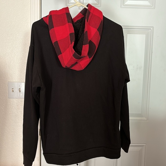 M Victoria secret sweater - Picture 6 of 7